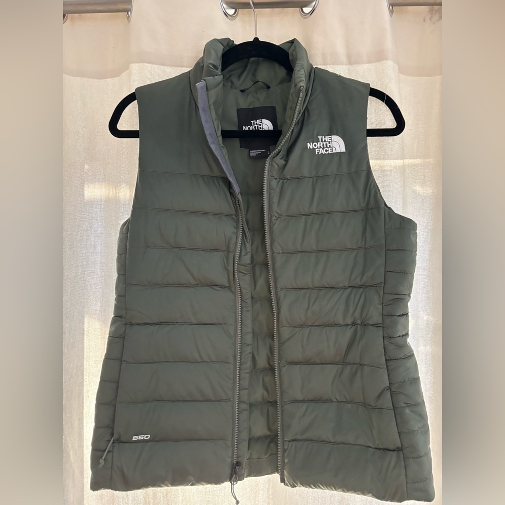 The North Face Women’s Puffer Best- New